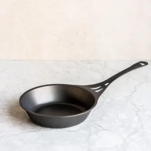 22cm Quenched Seamless Iron Sauté Pan