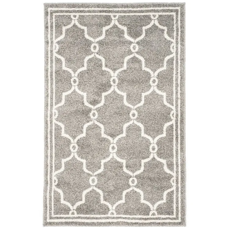 Amherst 2' 6" x 4' Indoor/Outdoor Woven Area Rug - Dark Gray/Beige