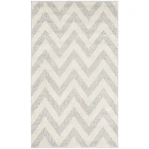 Amherst 2' 6" x 4' Indoor/Outdoor Woven Area Rug - Light Gray/Beige