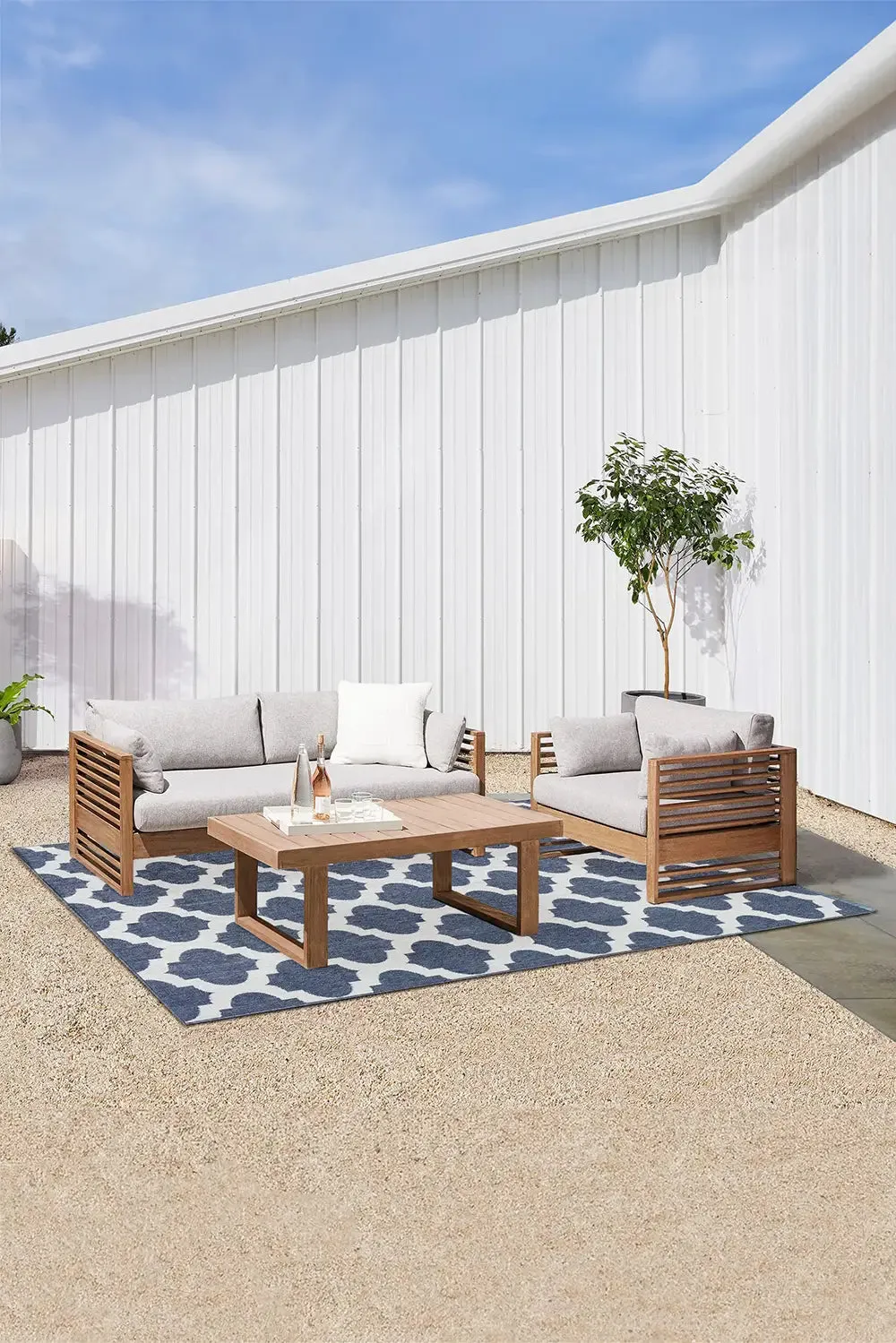 Aperto Indoor/Outdoor Rug - 133 Blue