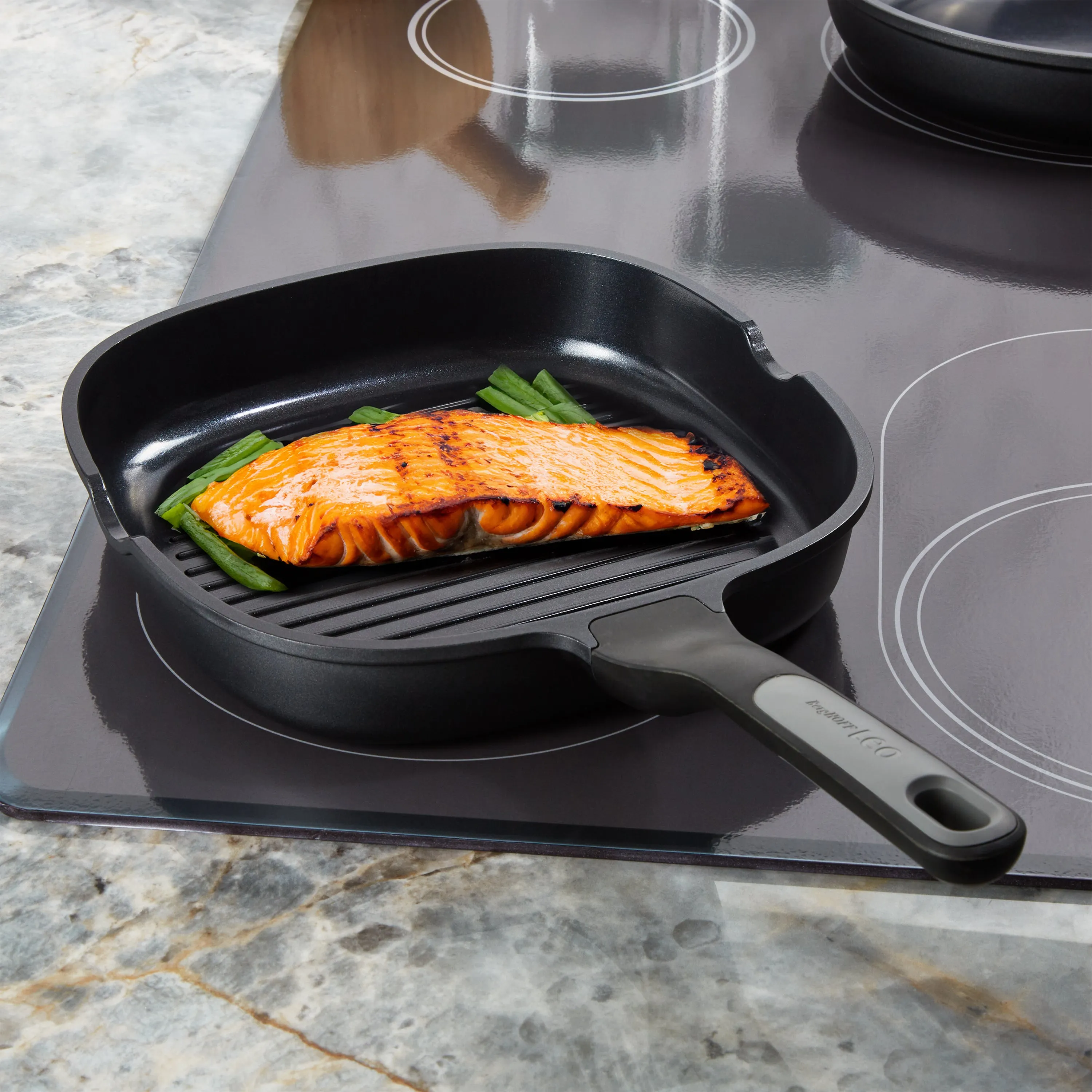 BergHOFF Leo Stone  5pc Nonstick Ceramic Specialty Pan Set with Turner, Recycled