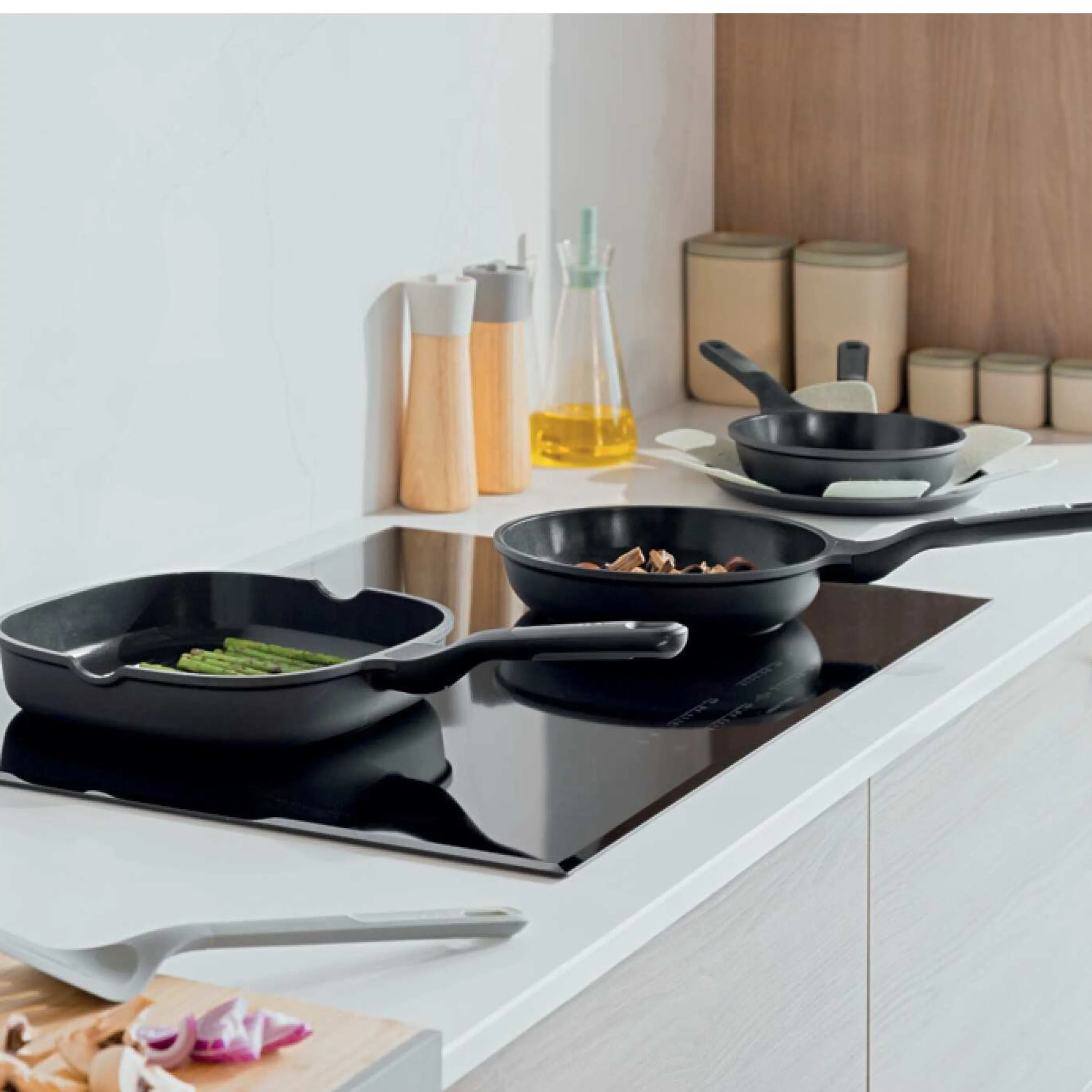 BergHOFF Leo Stone  5pc Nonstick Ceramic Specialty Pan Set with Turner, Recycled