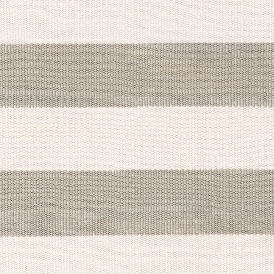 Catamaran Stripe Platinum/Ivory Handwoven Indoor/Outdoor Rug Swatch