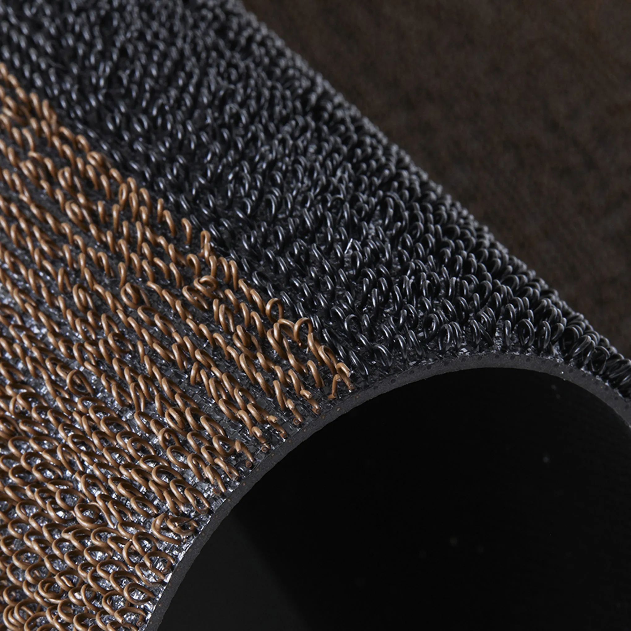 Chilewich Duo Stripe Shag Mat - Mocha