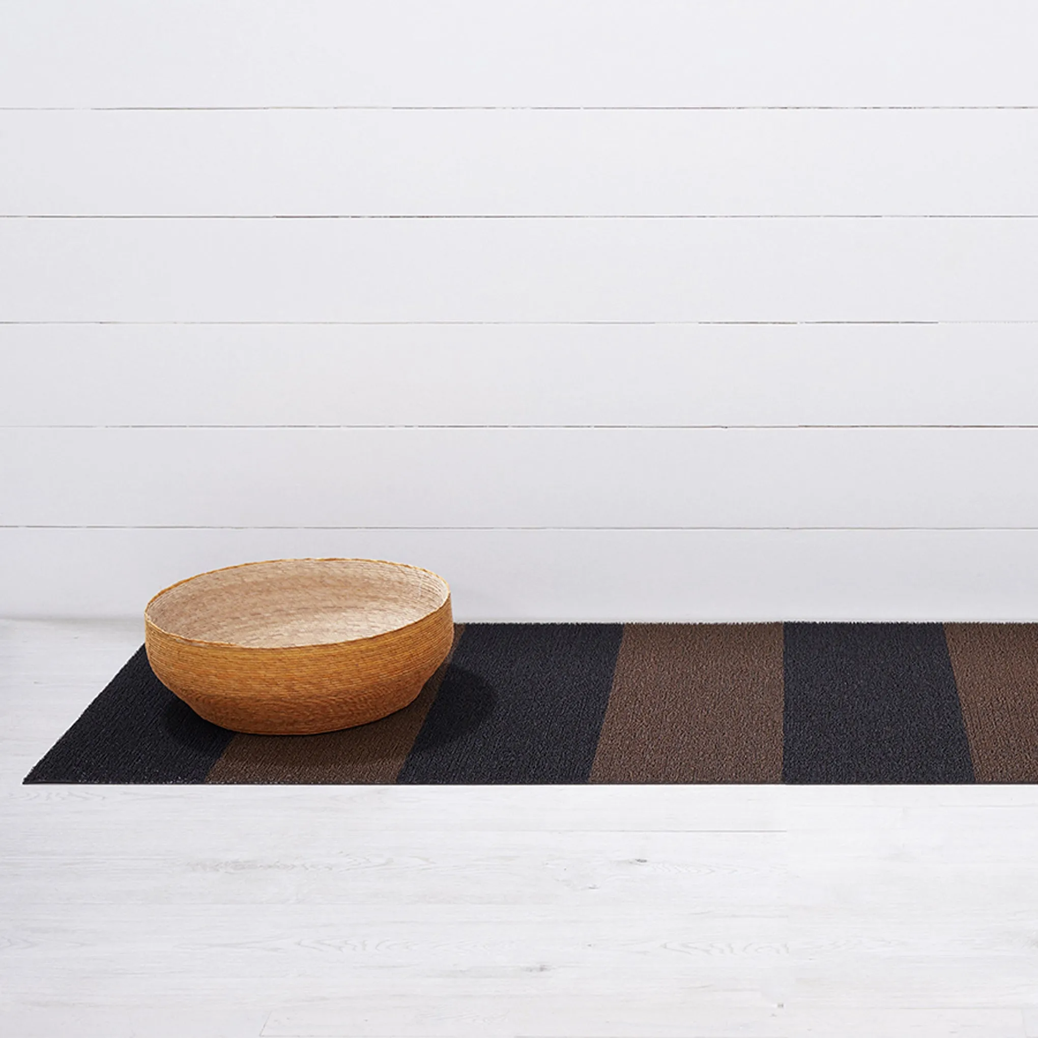Chilewich Duo Stripe Shag Mat - Mocha