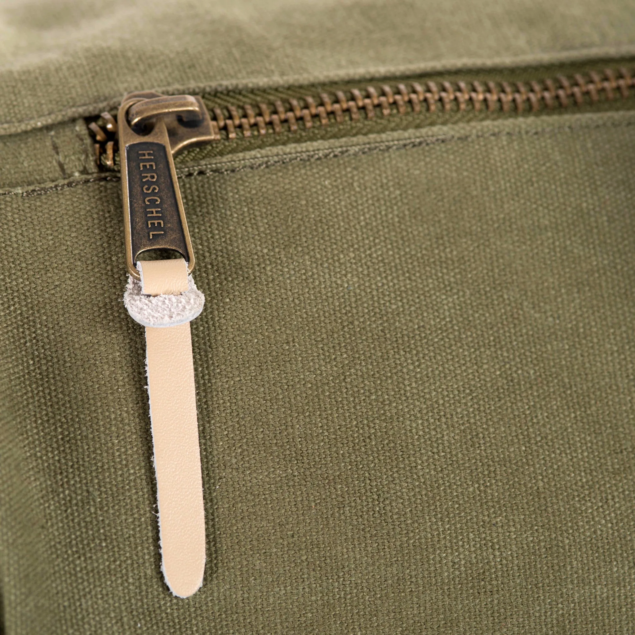 Herschel Supply Novel Canvas Duffel Bag - Washed Army