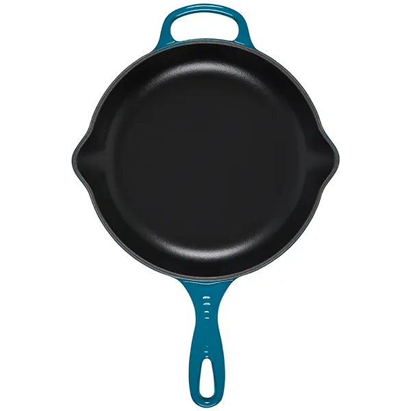 Le Creuset 9" Signature Skillet