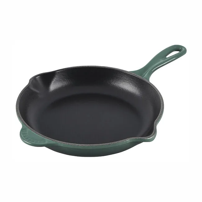 Le Creuset Traditional Skillet - 9"