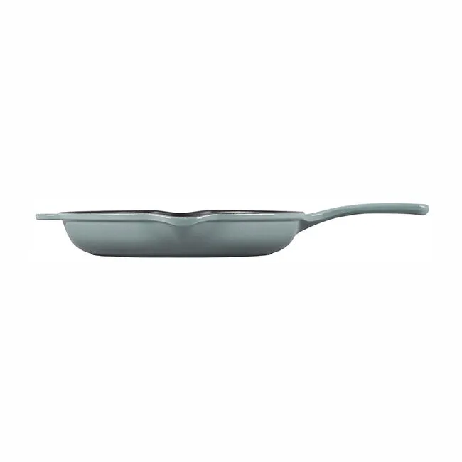 Le Creuset Traditional Skillet - 9"
