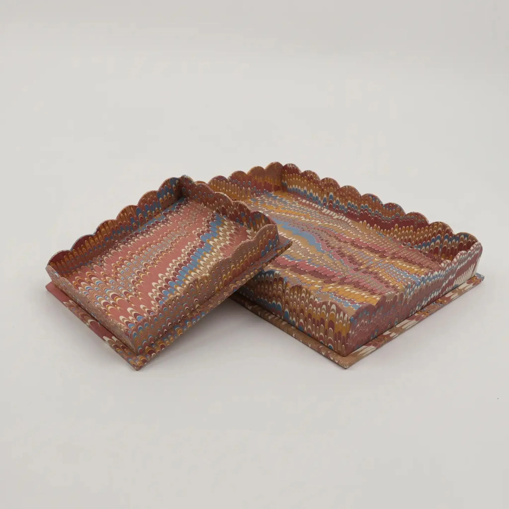 Marbled Scalloped Tray Set, Peach