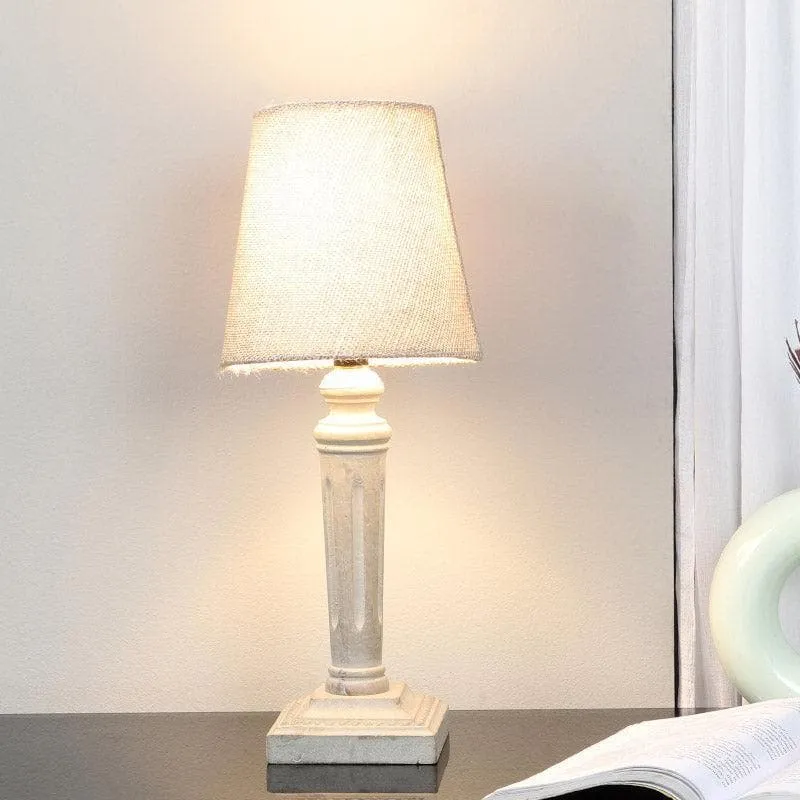Nanasa Nela Table Lamp