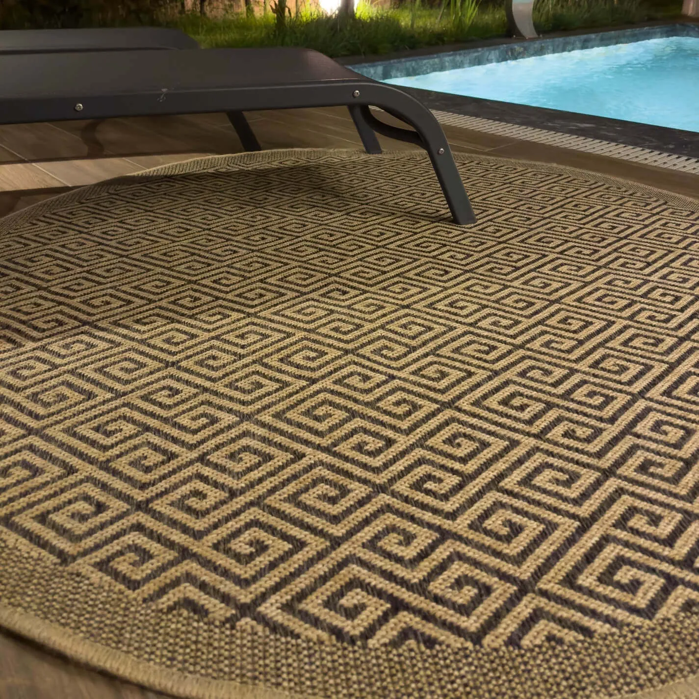 Nature Outdoor Rug Dark Grey | 5100DG
