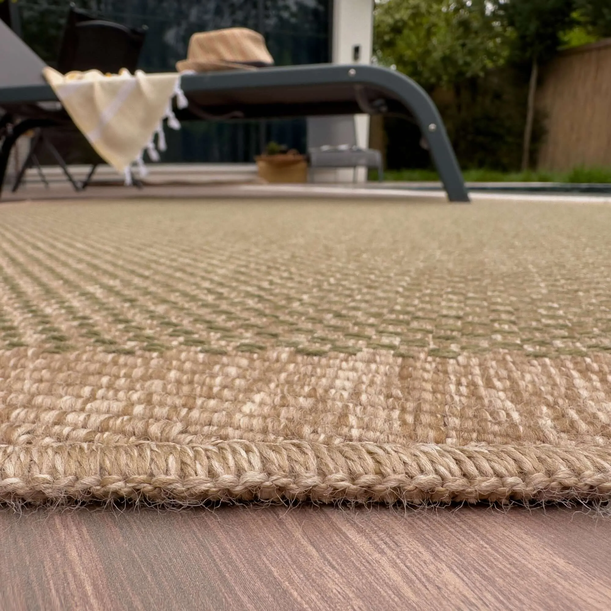 Nature Outdoor Rug Green | 5200G
