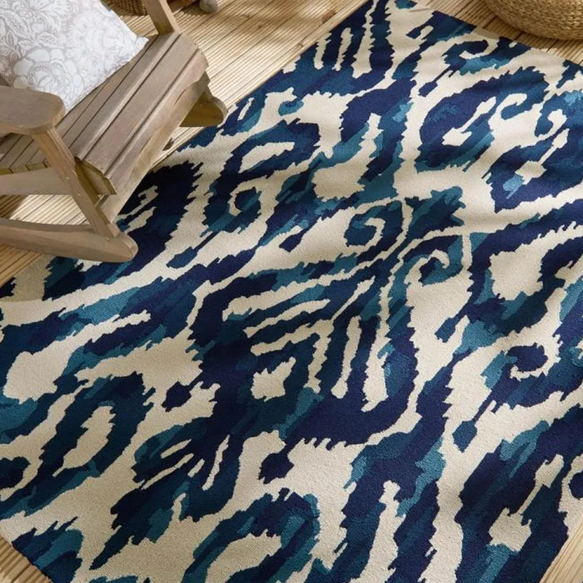 Sanderson 'Kasuri - Indigo' Indoor & Outdoor Rug