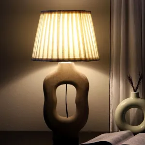 Vesara Tissle Table Lamp