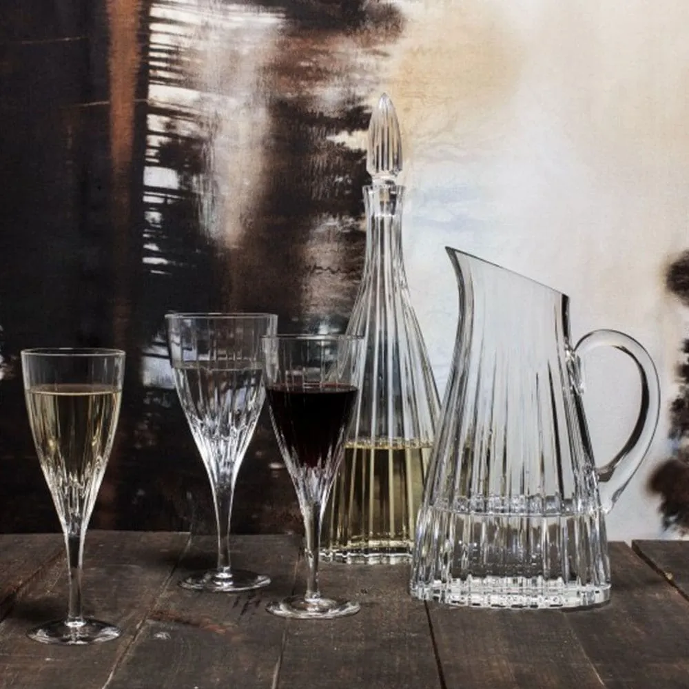 Vista Alegre Fantasy red wine goblet