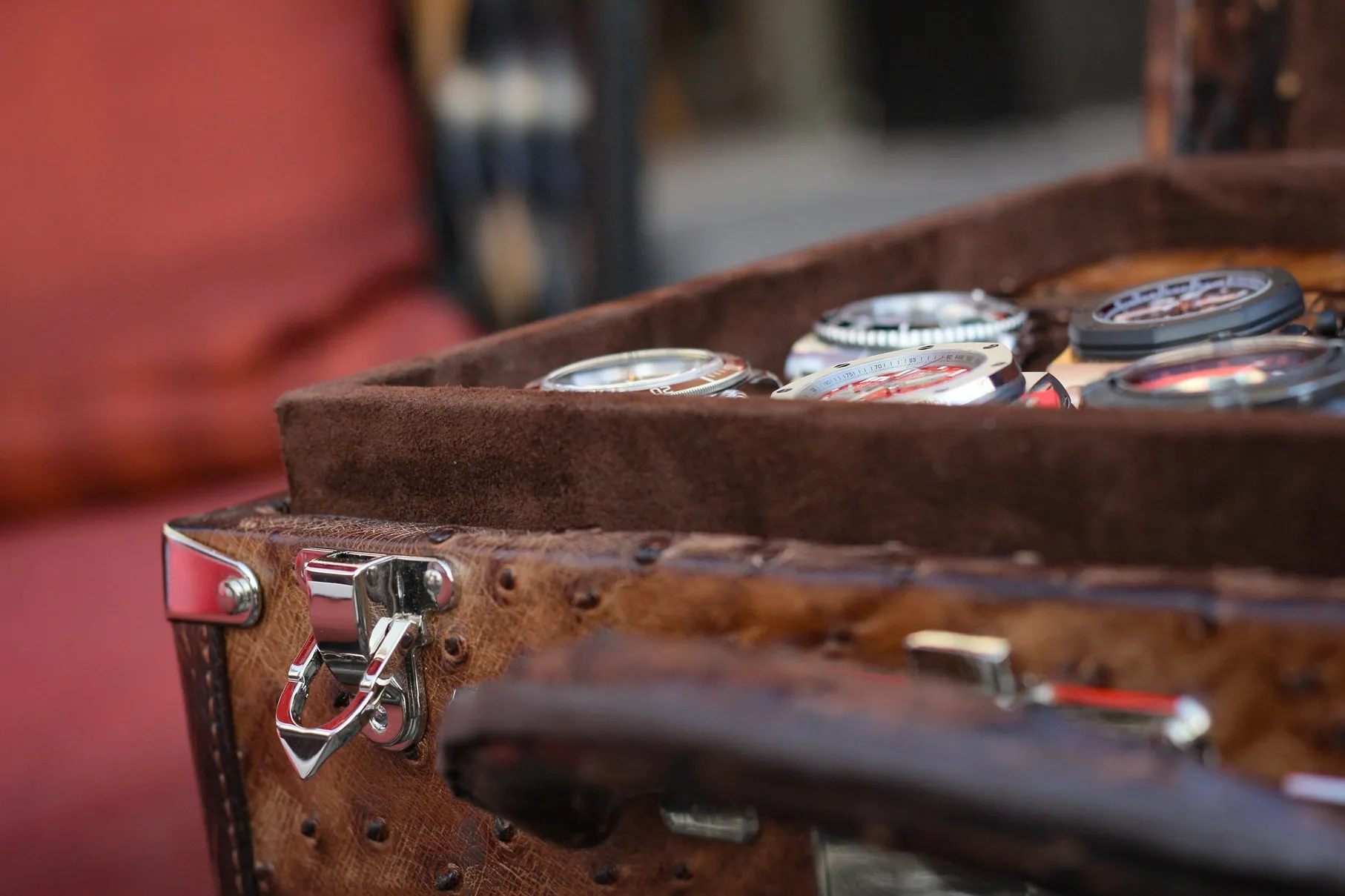 Watch Trunk - Ostrich Patina Brown