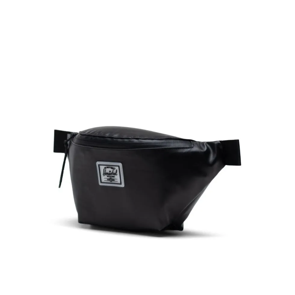 Weather Resistant Seventeen Hip Pack (Black)